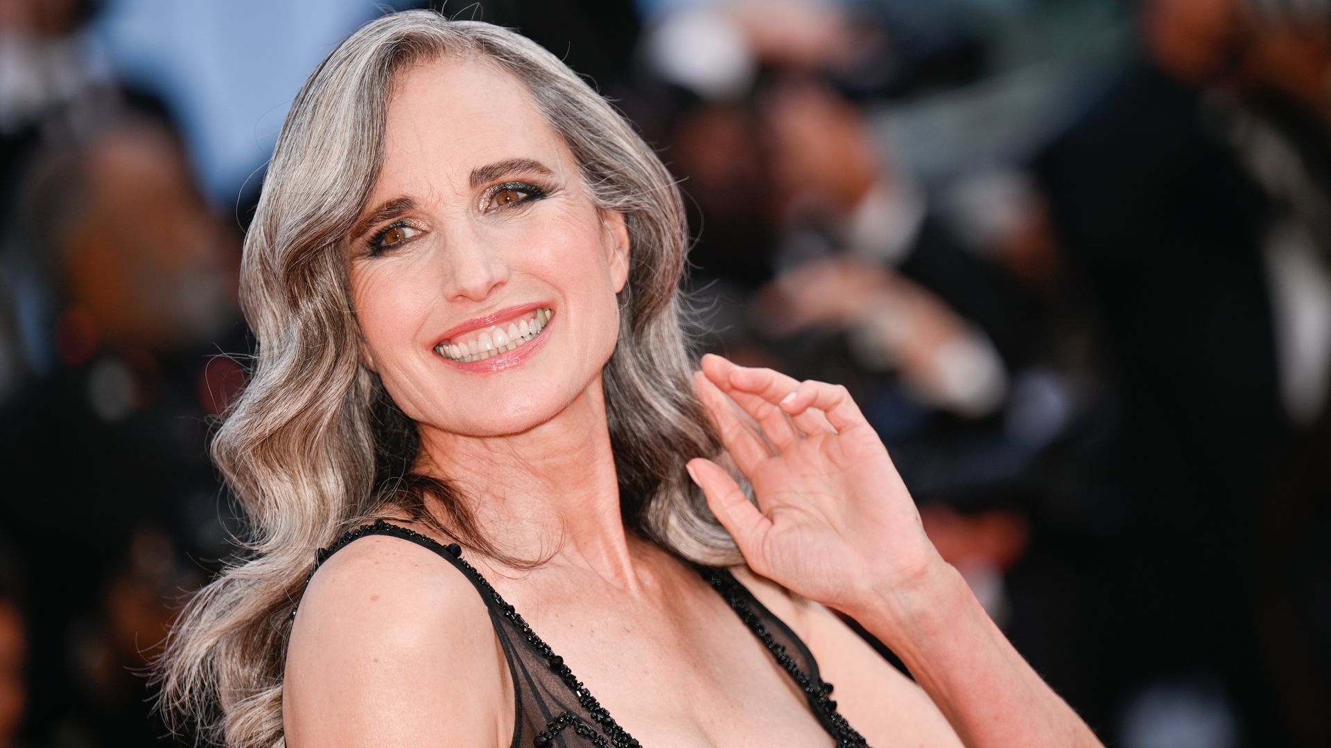 Las mujeres de más de 50 son el futuro de la industria de la belleza por este motivo