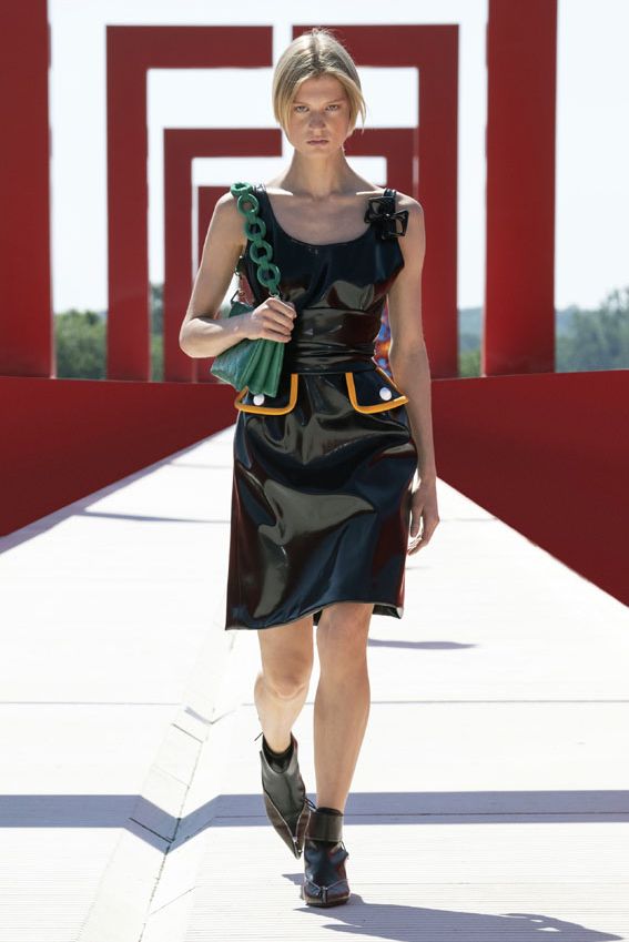 louisvuitton015a