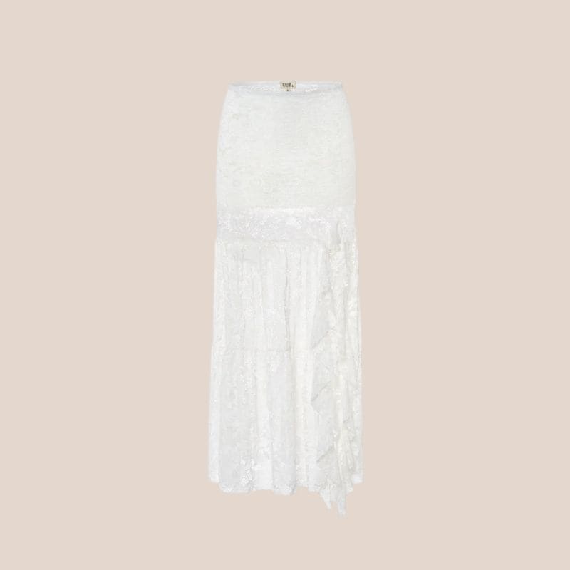 falda de encaje blanco