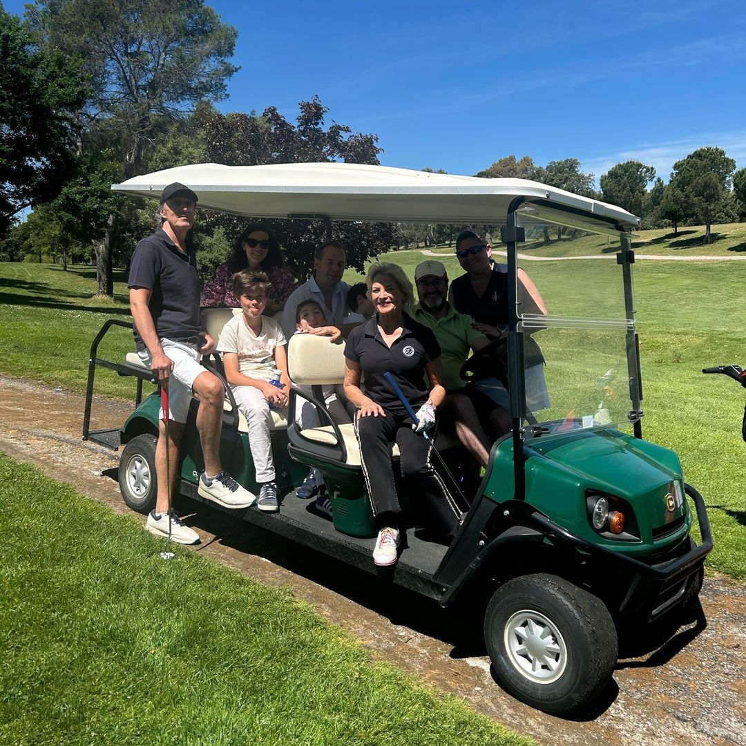 El legado de María de Villota brilla en el IV Gran Premio solidario de golf en el RACE